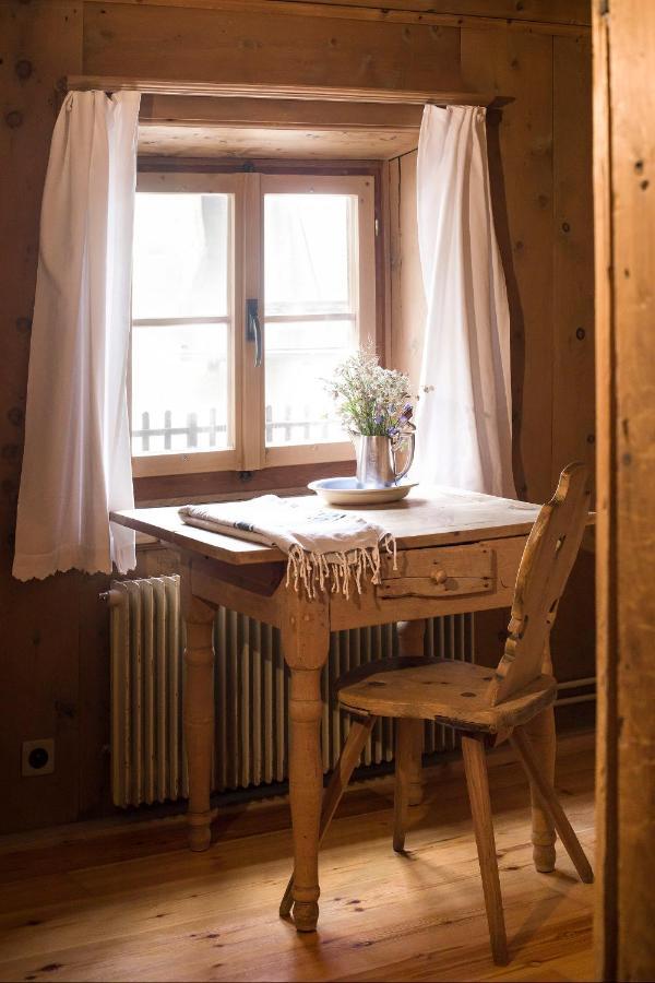 Hotel Chasa Chalavaina Müstair Dış mekan fotoğraf