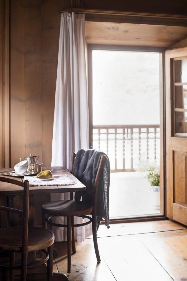 Hotel Chasa Chalavaina Müstair Dış mekan fotoğraf