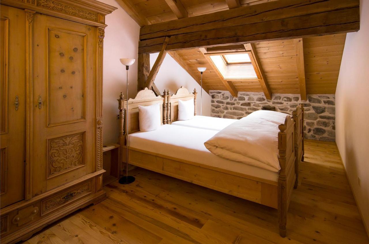 Hotel Chasa Chalavaina Müstair Dış mekan fotoğraf