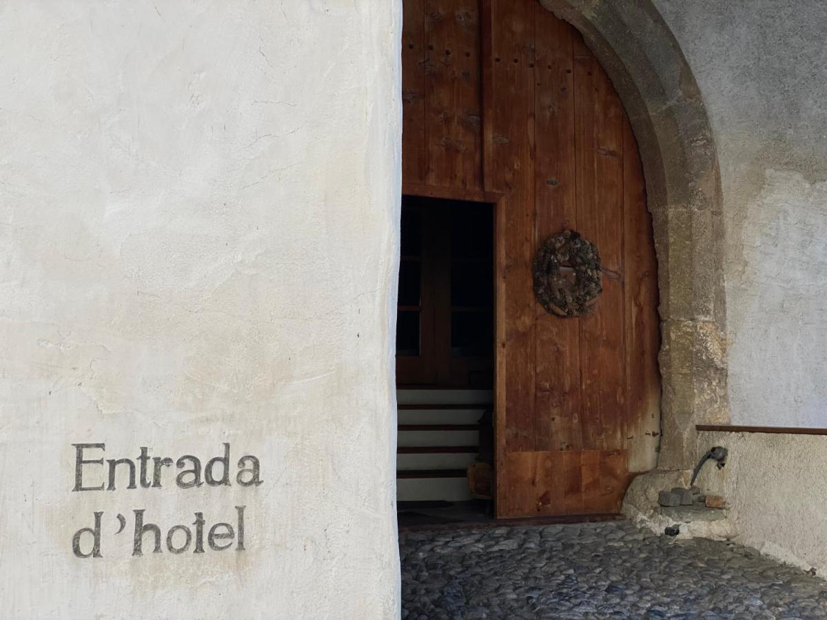Hotel Chasa Chalavaina Müstair Dış mekan fotoğraf