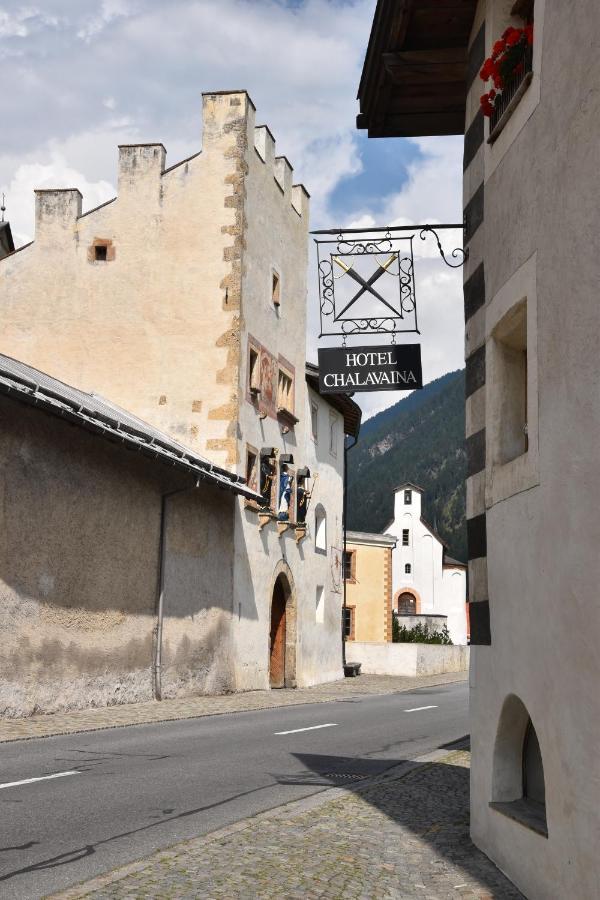Hotel Chasa Chalavaina Müstair Dış mekan fotoğraf