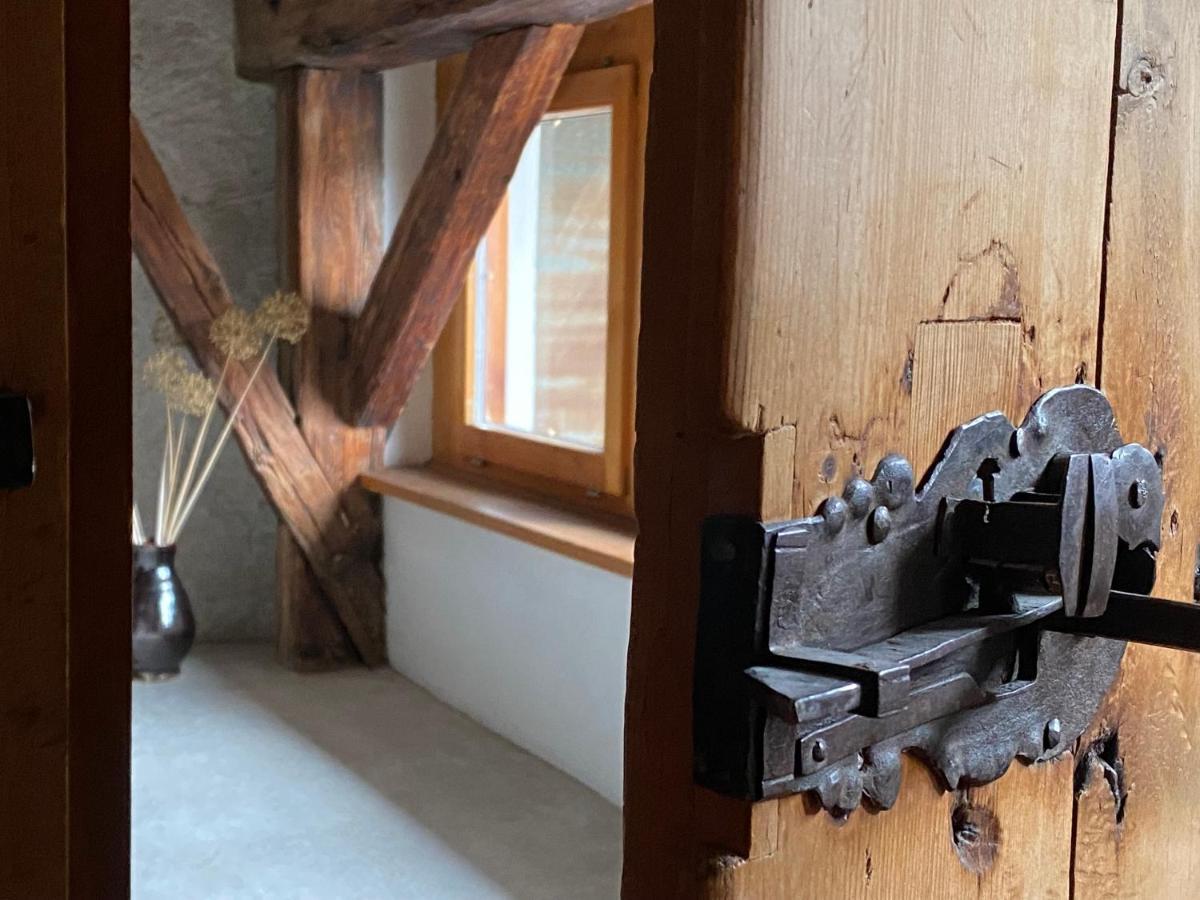 Hotel Chasa Chalavaina Müstair Dış mekan fotoğraf